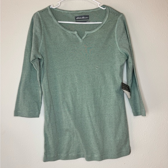 New striped Eddie Bauer shirt 🛍 - Picture 1 of 3